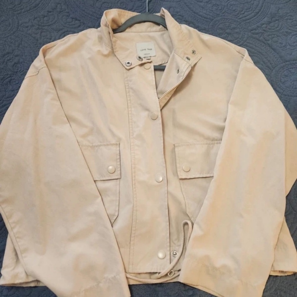 Love Tree Women's Tan Utility Jacket
